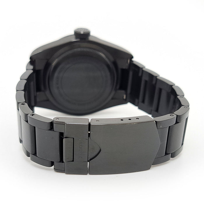 TUDOR
Heritage Black Bay Dark
With box and warranty card