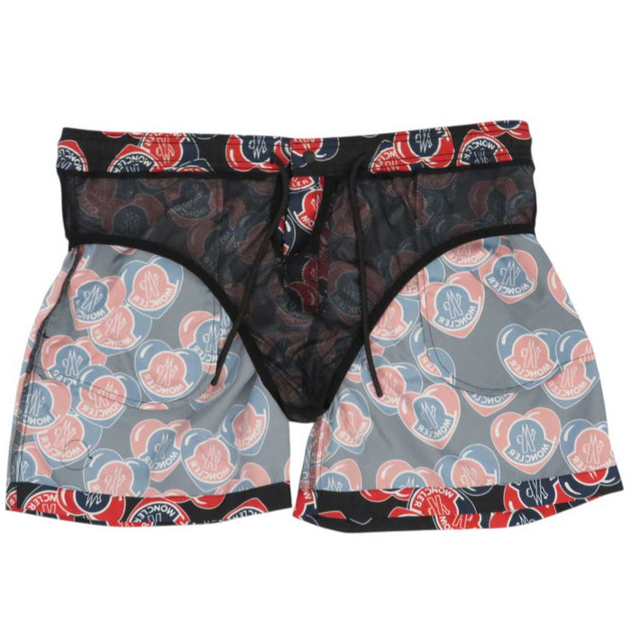 MONCLER 
総柄 ワッペン ハート 
ロゴ コットン ハーフパンツ
