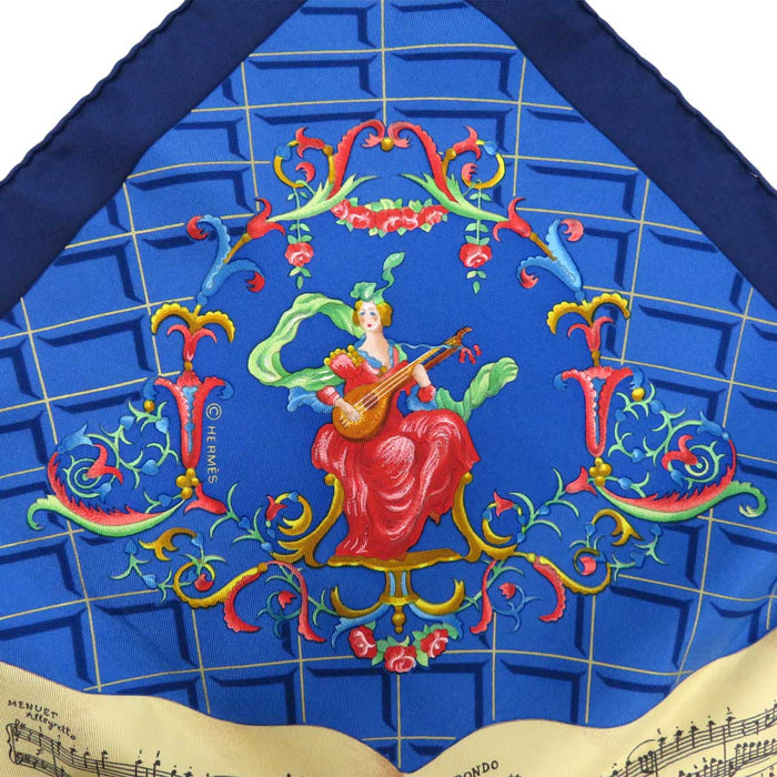 HERMES 
Écharpe grand format soie 
Carré 90 Wolfgang Amadeus Mozart Hymne à Mozart