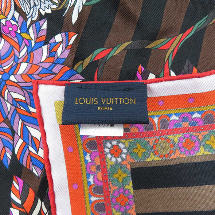 LOUIS VUITTON
Rat Large Silk LV Logo
Monogram Carré Animals Scarf