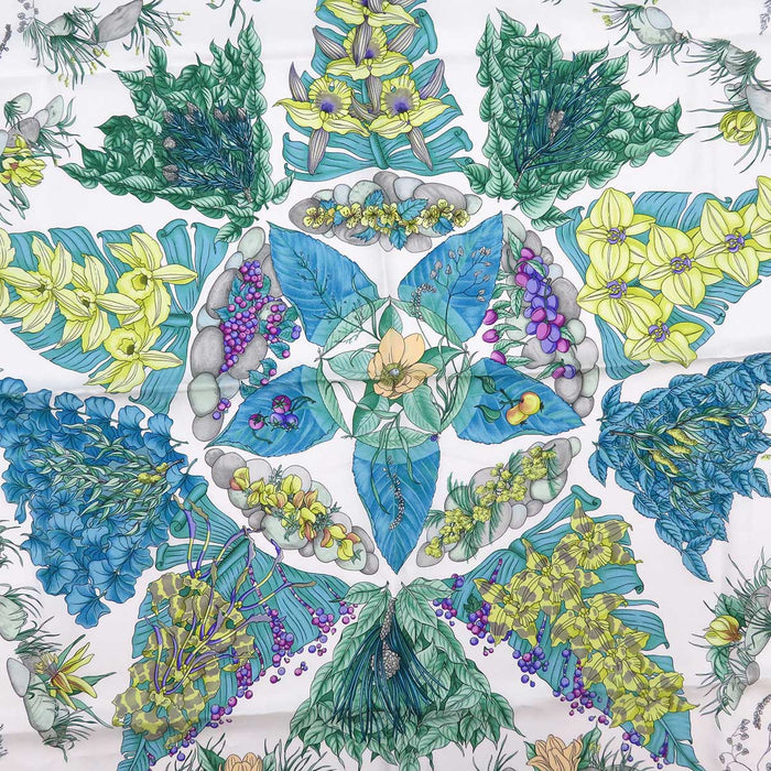 HERMES 
Écharpe grand format soie motif floral 
Carré 90 Pythagore Pythagore