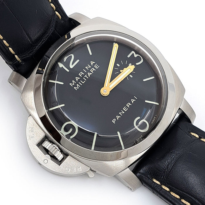 OFFICINE PANERAI 
Luminor Marina Militare Left-Hand Overhauled 
With Box