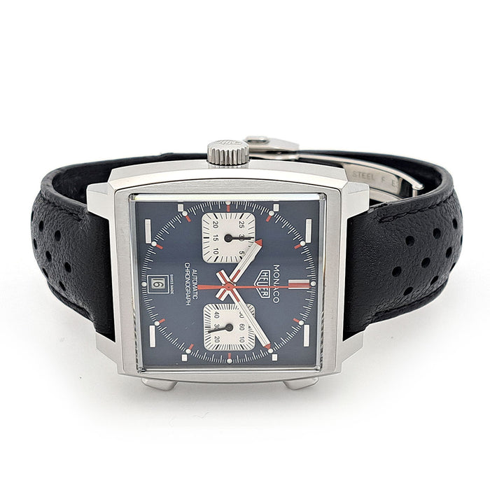 TAG HEUER
Monaco Caliber 11 Chronograph
With box and warranty card