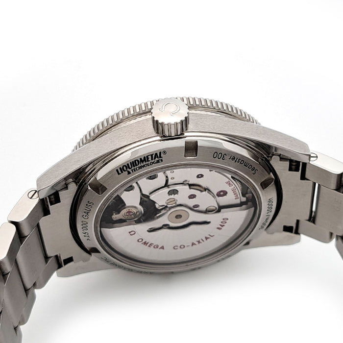 OMEGA 
シーマスター 300M コーアクシャル 
箱ギャラ付