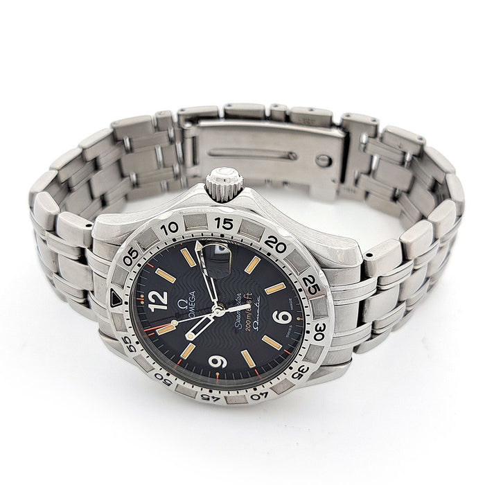 OMEGA 
シーマスター200 オメガマチック オートクオーツ 
箱ギャラ付