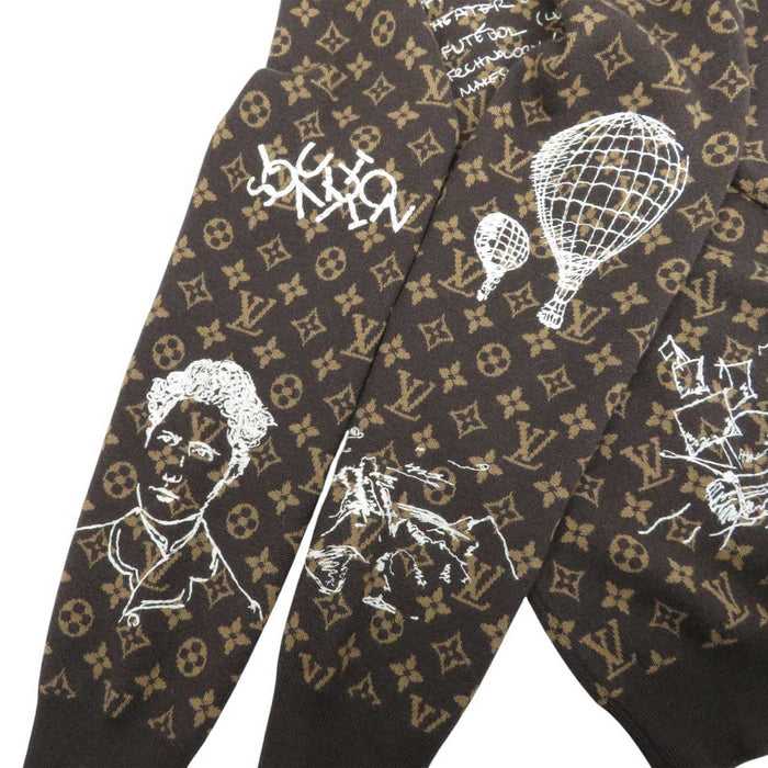 LOUIS VUITTON
LV Wool Logo
Embroidered Monogram Knit