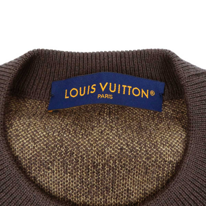 LOUIS VUITTON
LV Wool Logo
Embroidered Monogram Knit