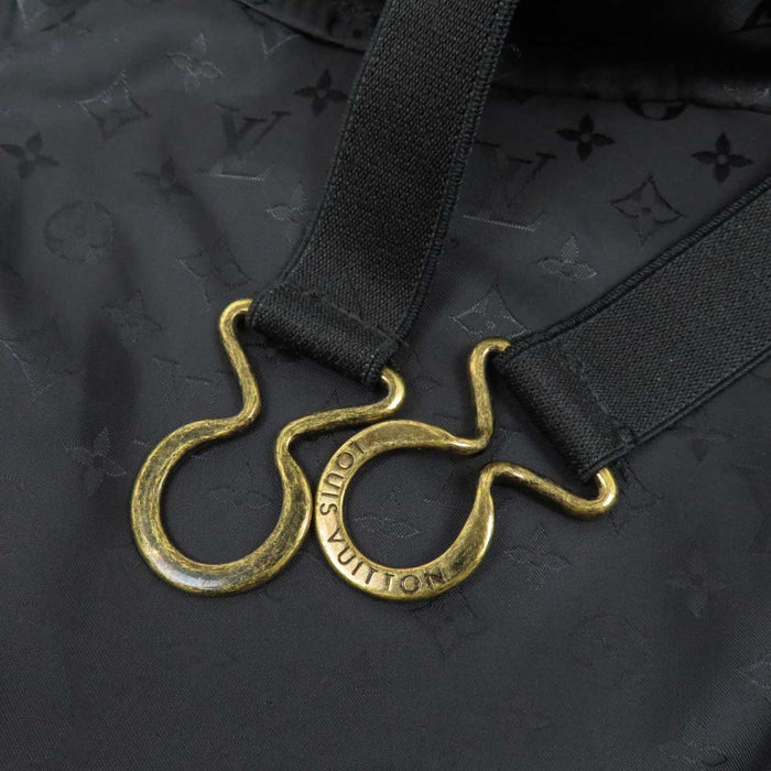 LOUIS VUITTON
LV logo all-over pattern hood nylon
Monogram hooded coat