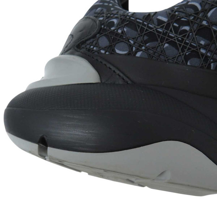 Dior 
カナージュ ロゴ ファブリック 
B24 ロートップ スニーカー 
オブリーク