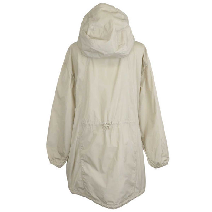 MONCLER 
Toppa Cappuccio Doppia Cerniera Prodotto nel 2024 
Cappotto MELIA
