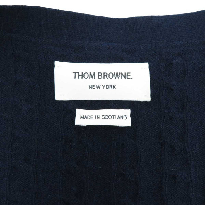 THOM BROWNE
Loop Tab
Cashmere Knit Cardigan