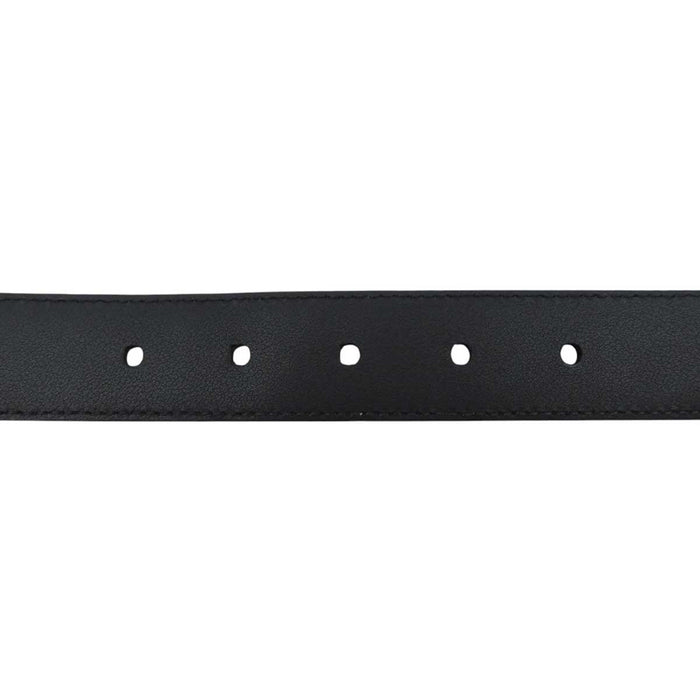 GUCCI 
ロゴ シグネチャー 
マイクロ GG グッチシマ レザー ベルト