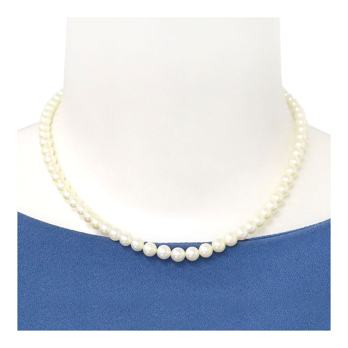 MIKIMOTO 
Akoya Pearl Necklace