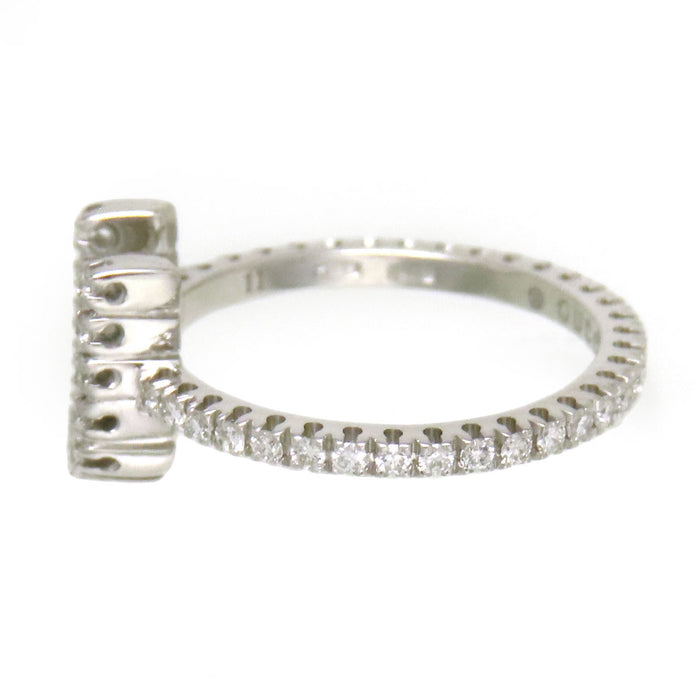 GUCCI 
Anello con diamante U
