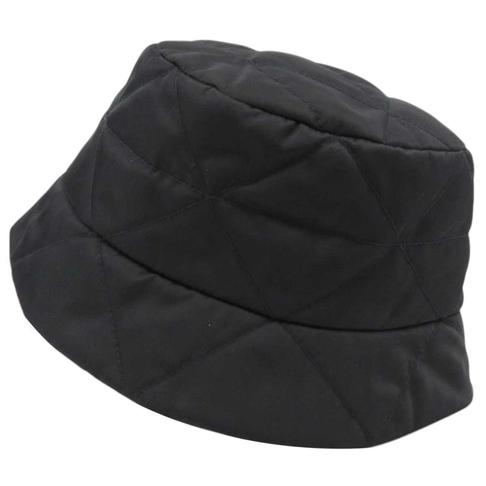 PRADA
Re-Nylon Triangle Logo Plate
Re-Nylon Quilting Triangle Logo Bucket Hat