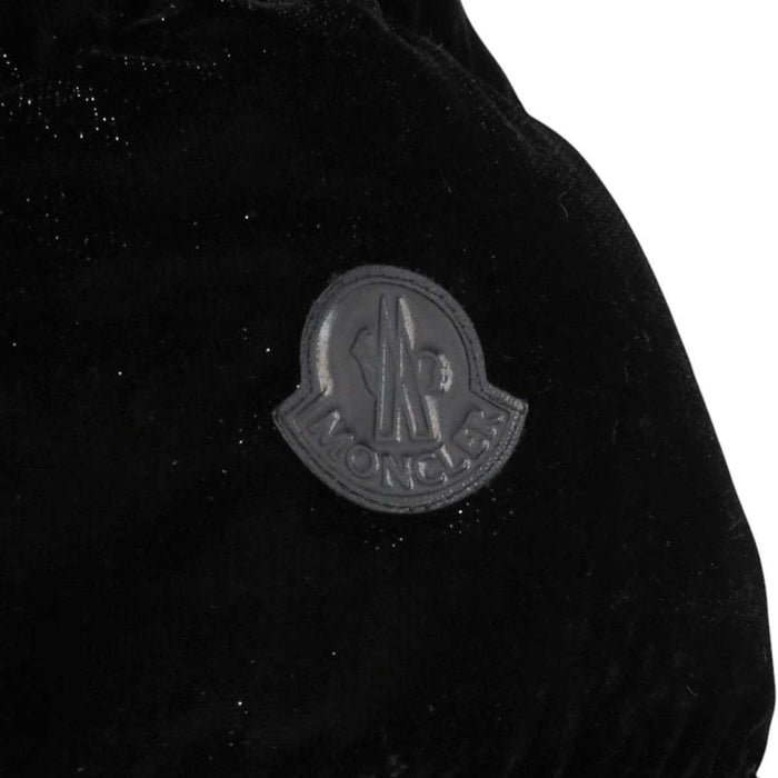 MONCLER
2021 Made Logo Patch Hood
DAOS GIUBBOTTO Daos Lame Short Down Jacket