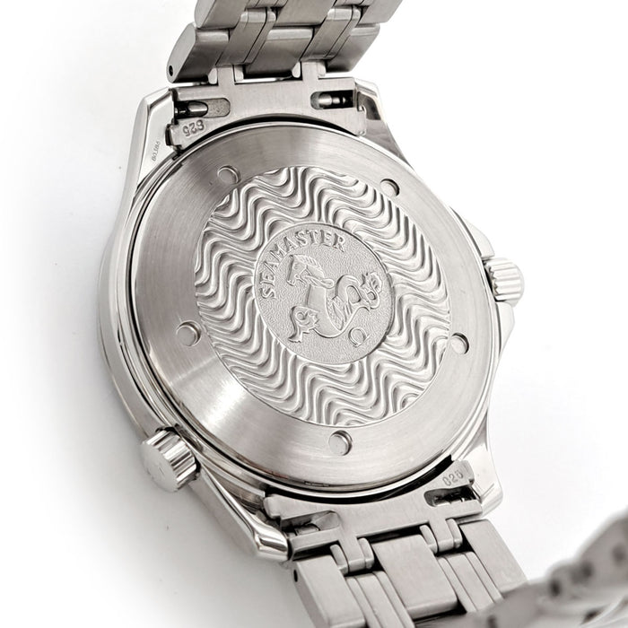 OMEGA 
シーマスター300