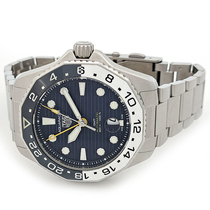 TAG HEUER
Aquaracer
With box and warranty card