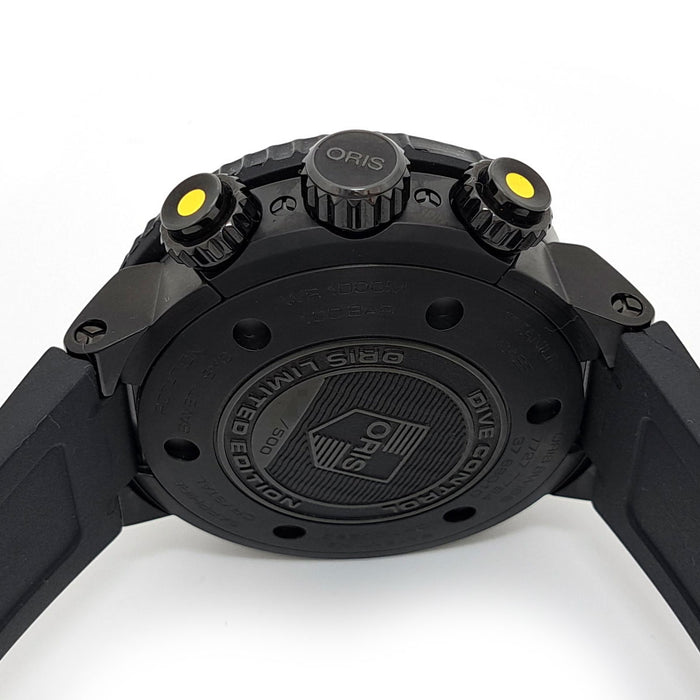 ORIS
Dive Control Limited Edition
With Box and Warranty Card