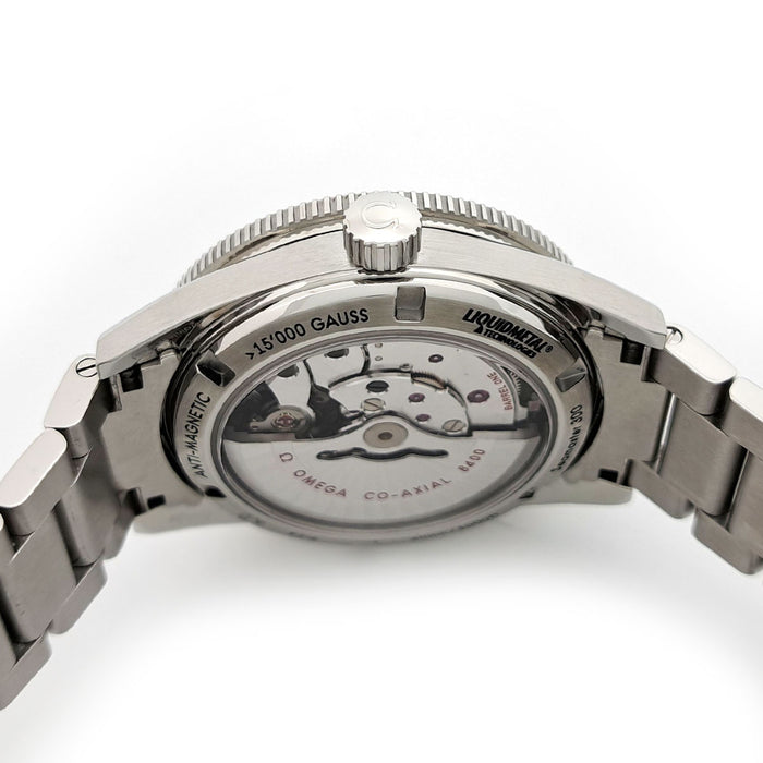 OMEGA 
シーマスター 300 マスター コーアクシャル 
箱ギャラ付