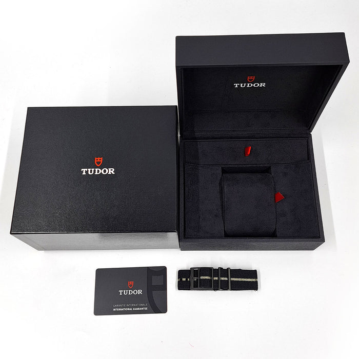 TUDOR
Black Bay Ceramic
With Box and Warranty Card