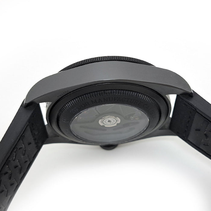 TUDOR
Black Bay Ceramic
With Box and Warranty Card