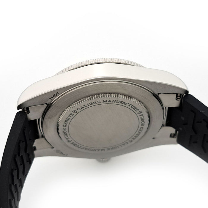 TUDOR
Black Bay 54
With box and warranty card