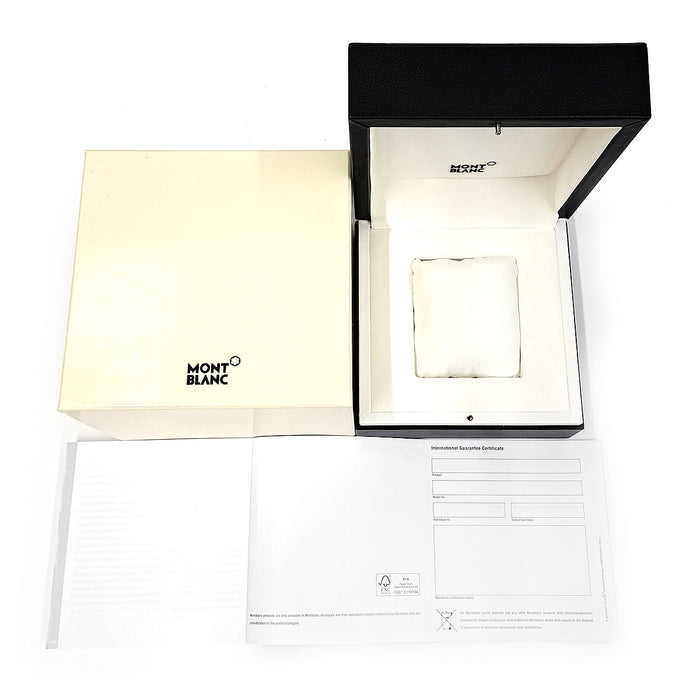 MONTBLANC 
Héritage Chronométrie Quantième 
Avec boîte et garantie