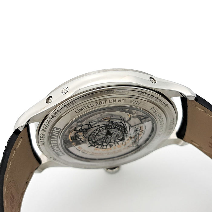 MONTBLANC 
Héritage Chronométrie Quantième 
Avec boîte et garantie