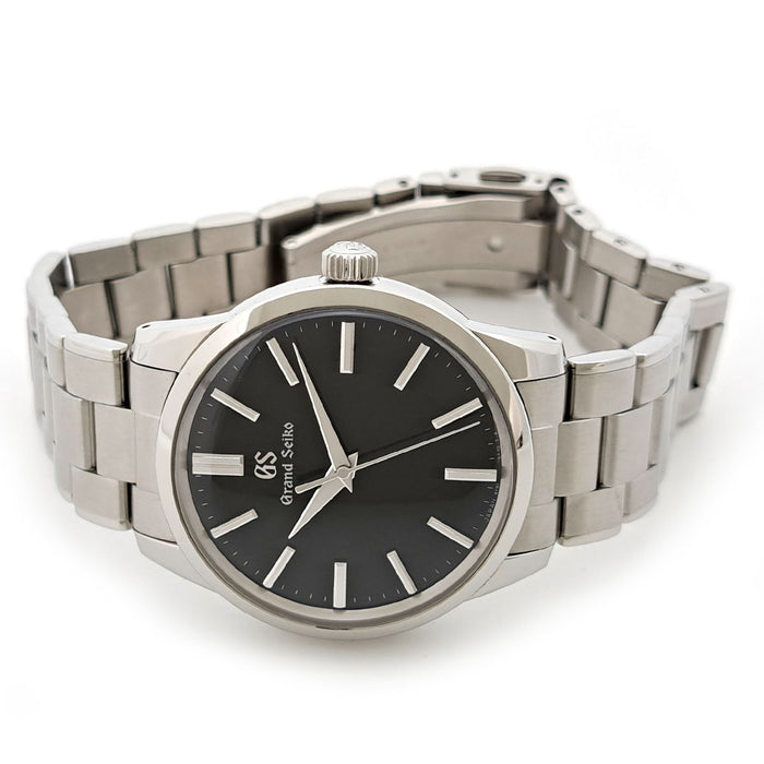 SEIKO
Grand Seiko Elegance Collection
With Box and Warranty Card
