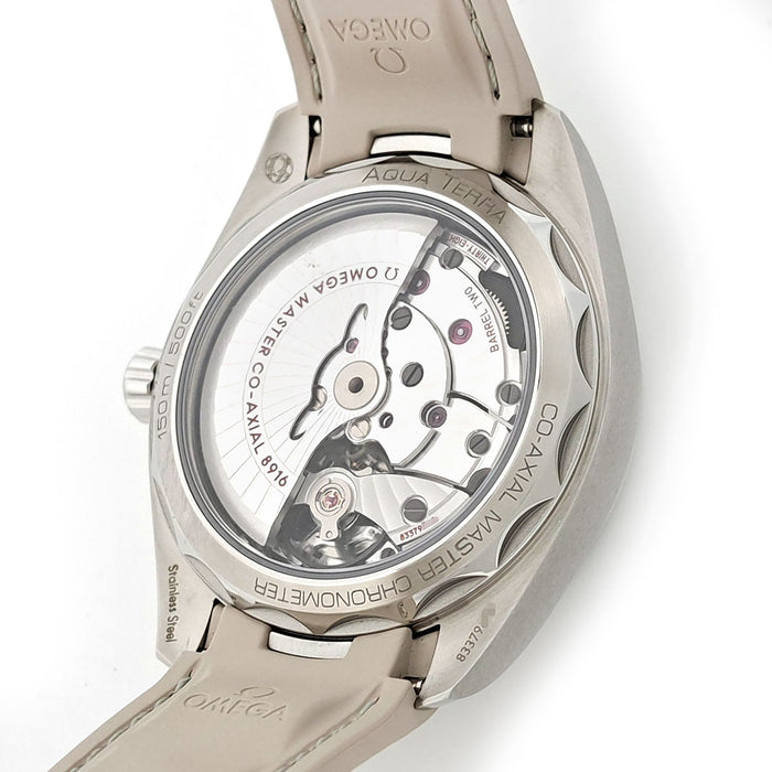 OMEGA 
Seamaster Aqua Terra 
Avec boîte et garantie