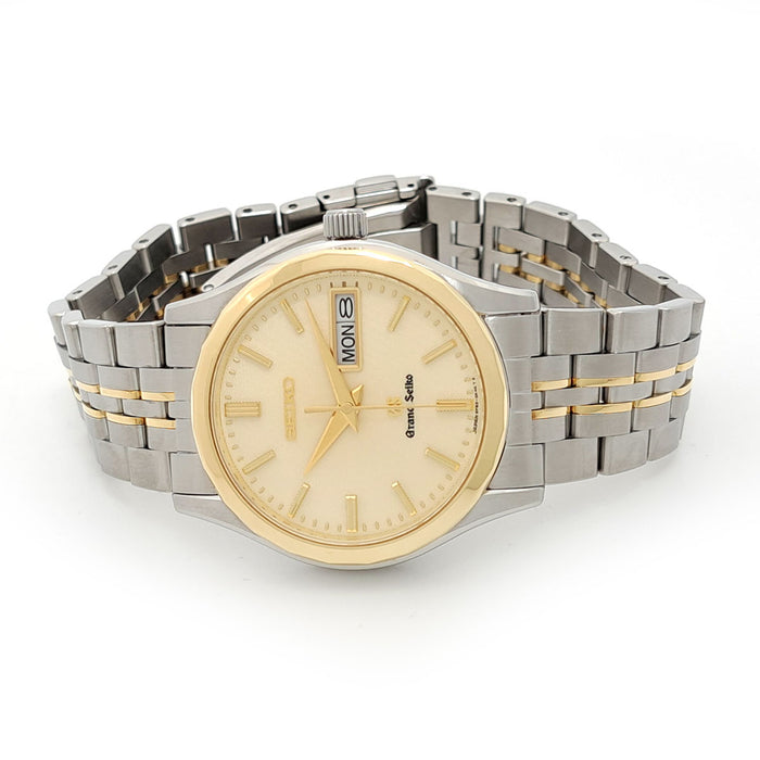 SEIKO
Grand Seiko Day-Date
With Box