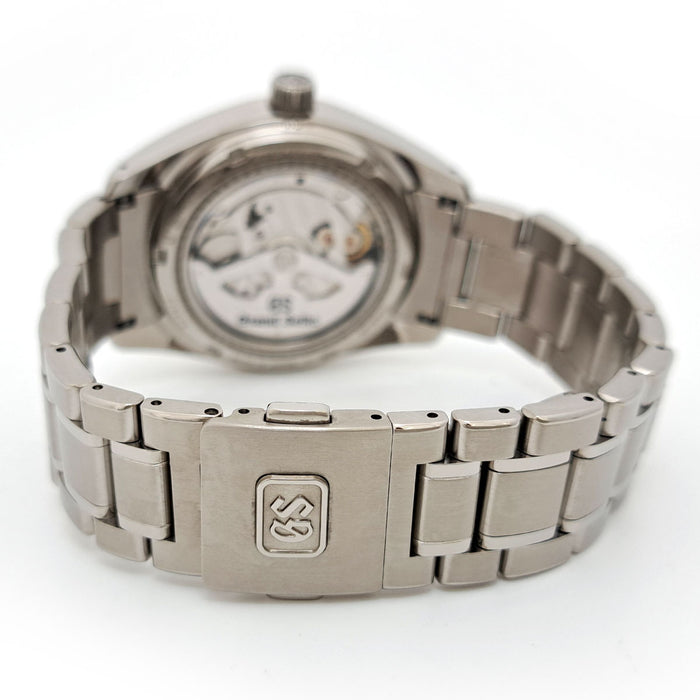 SEIKO 
Grand Seiko Titanium Snow White Snowflake 
With Box and Warranty Card