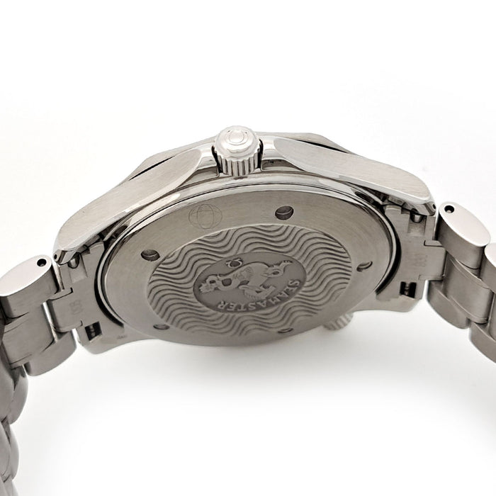 OMEGA 
シーマスター300