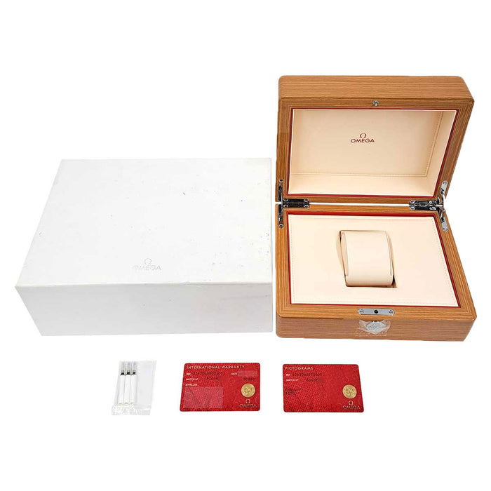 OMEGA
Speedmaster Racing
With box and warranty card