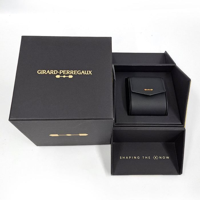 GIRARD-PERREGAUX
Laureato
With box