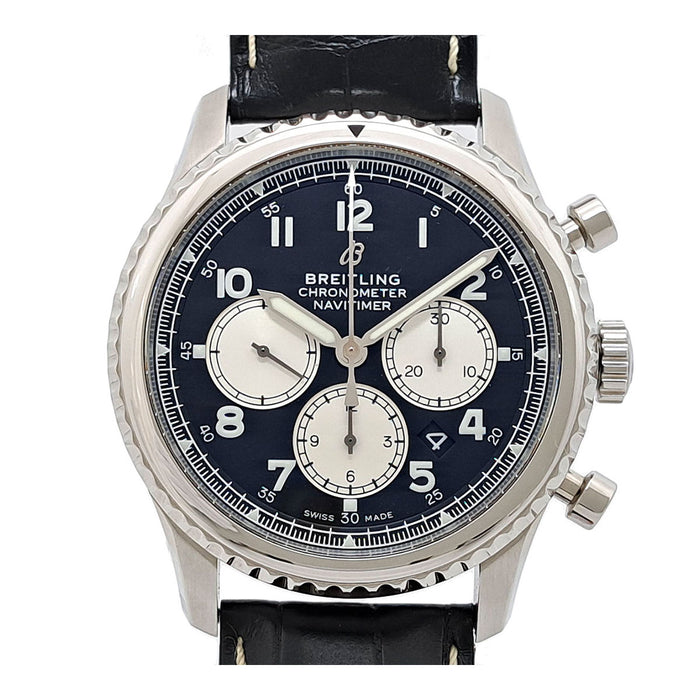 BREITLING
Navitimer 8 B01 Chronograph
With box and warranty card