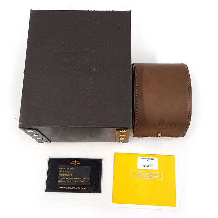 BREITLING
Navitimer 8 B01 Chronograph
With box and warranty card