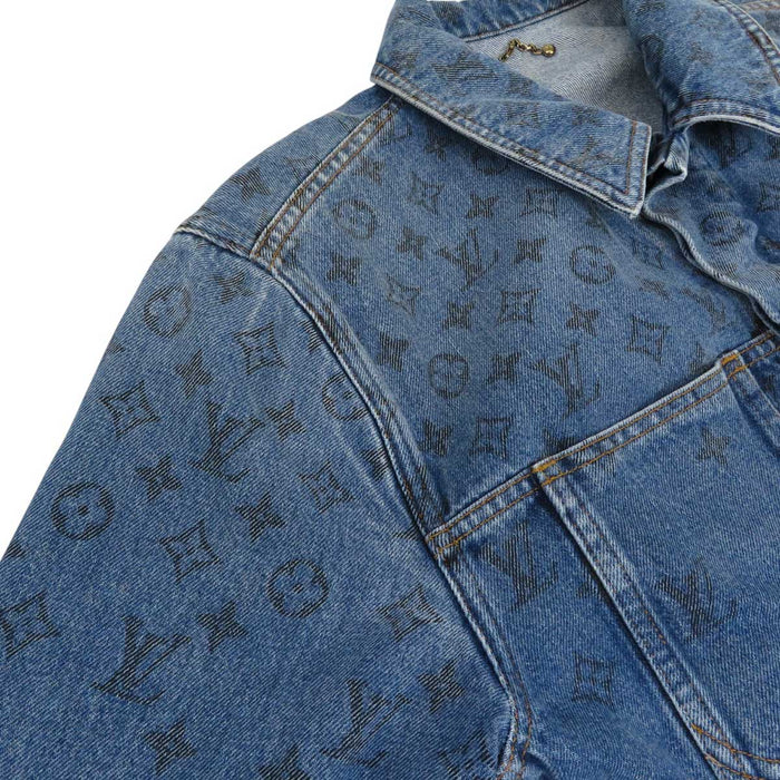 LOUIS VUITTON
LV Logo Cotton RM202 YIE HJA71W
Monogram Denim Jacket