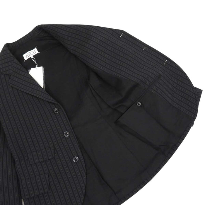 Maison Margiela
Single Wool Jacket Suit
Stripe Tailored Jacket