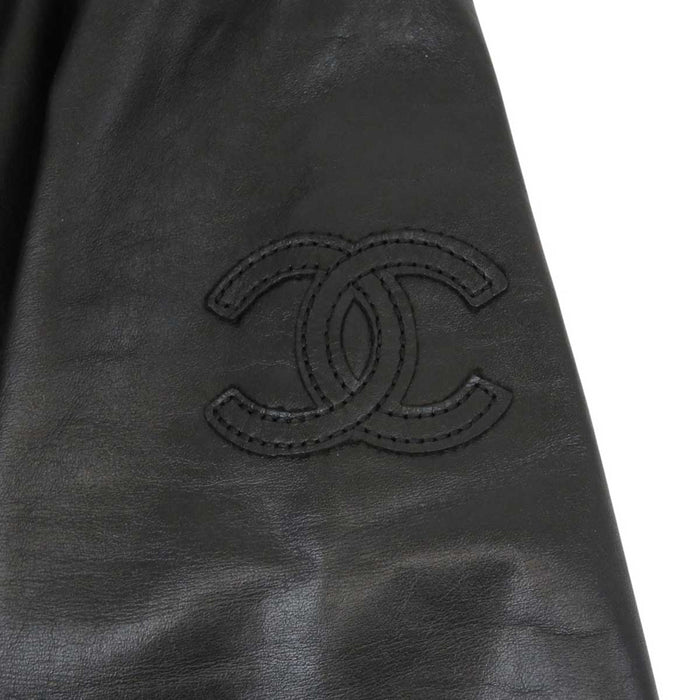 CHANEL 
COCO CC ロゴ レザー 12P 
ココマーク ライダースジャケット