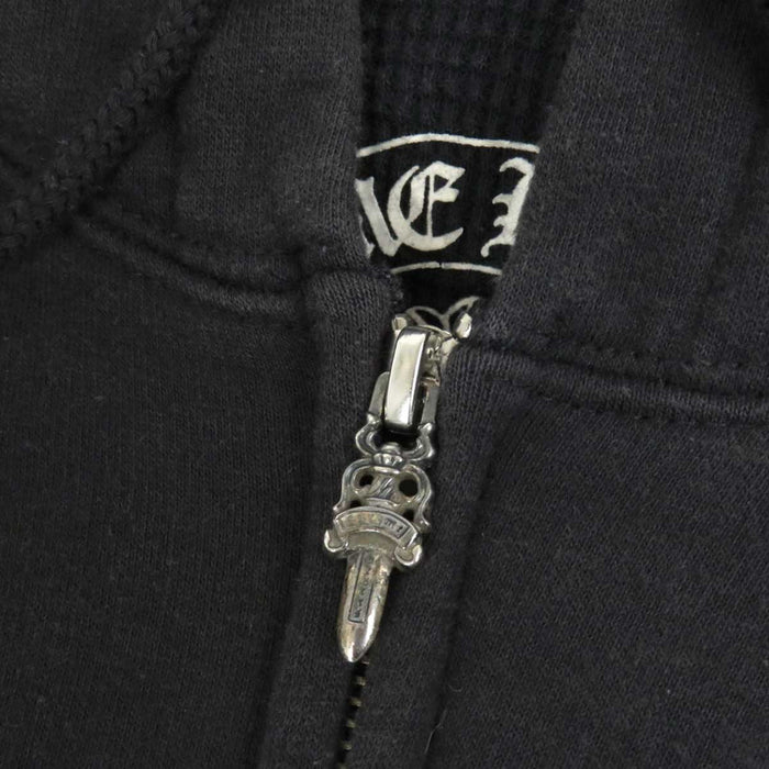 CHROME HEARTS 
ダガージップ CH ロゴ プリント スウェット コットン 
セメタリークロス ホースシュー ジップアップ フーディ