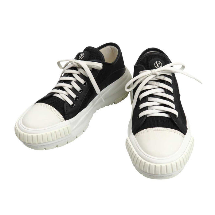 LOUIS VUITTON 
Logo chaussures à lacets 
Squadd ligne mesh cuir baskets