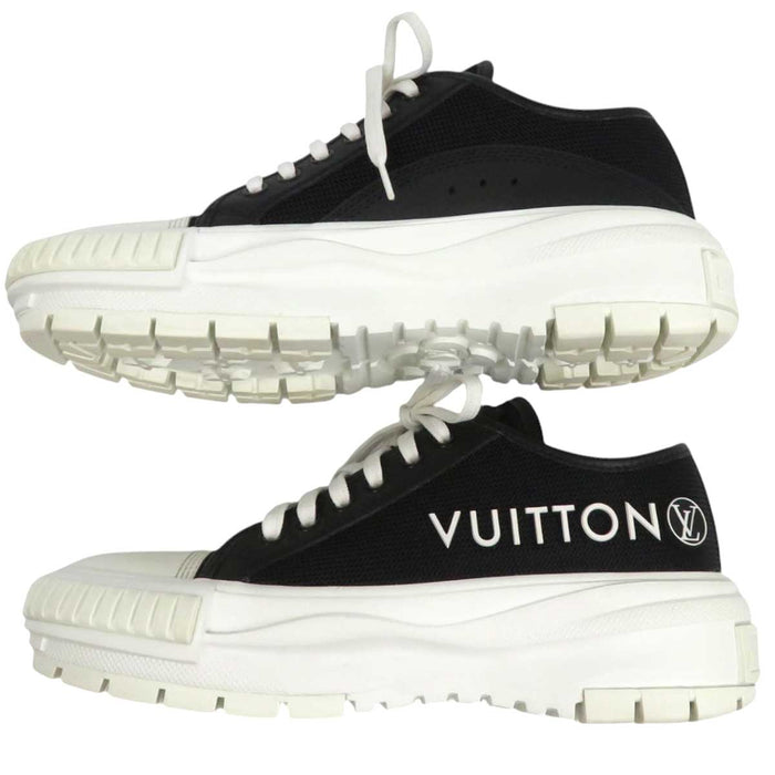 LOUIS VUITTON
Logo Lace-Up
Squad Line Mesh Leather Sneakers