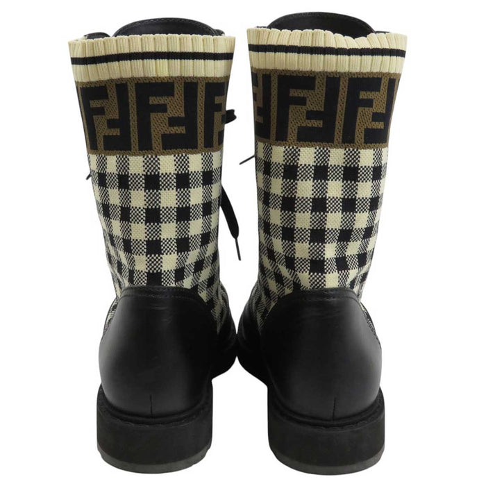 FENDI 
ロゴ チェック柄 
FF レザー ニット レースアップ ブーツ