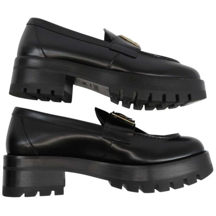 CHANEL 
COCO CC Logo Leather 23B Silver Color Hardware 
Coco Mark Loafers