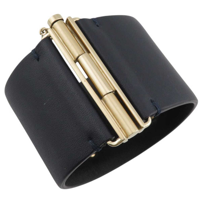 CHANEL 
EXCLUSIVE EDITION DECEMBER 2017 Light Gold Color Metal 
Coco Mark Leather Bracelet