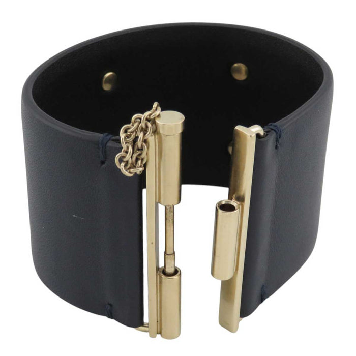 CHANEL 
EXCLUSIVE EDITION DECEMBER 2017 Light Gold Color Metal 
Coco Mark Leather Bracelet