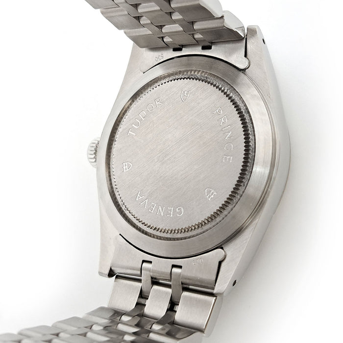TUDOR
Prince Date-Day