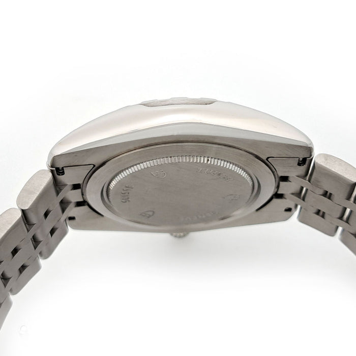 TUDOR
Classic Day-Date
With Warranty Card